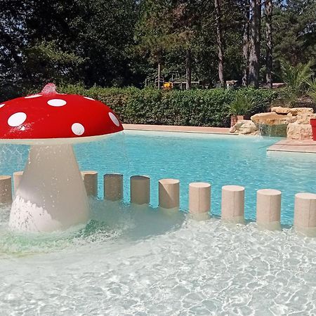 Camping Parc Saint Sauvayre Vagnas Buitenkant foto